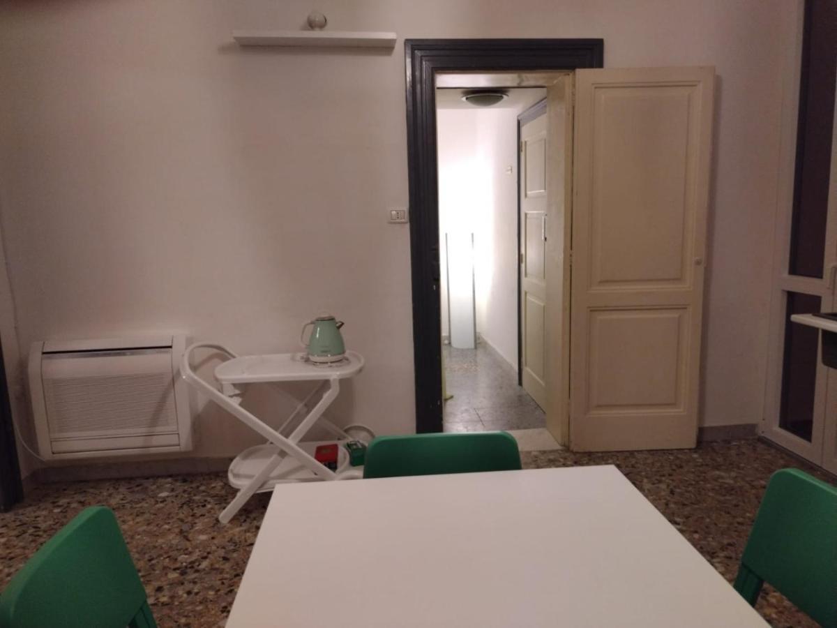 Apt X 2, Monopoli Centro, Casa Pitti ภายนอก รูปภาพ